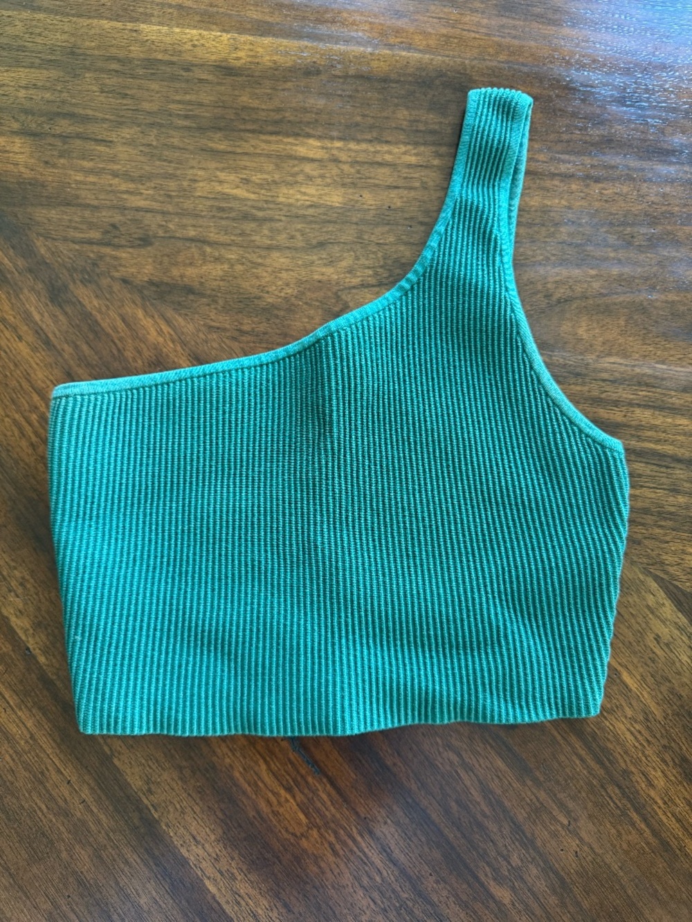 Aritzia Babaton Women's Sculpt Knit One Should Cropped Tank Sweater